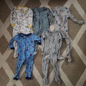 5 Lot Of 18 Months Boys Footies Zip Up One Piece